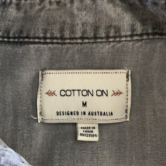 Button up top - Picture 2 of 2